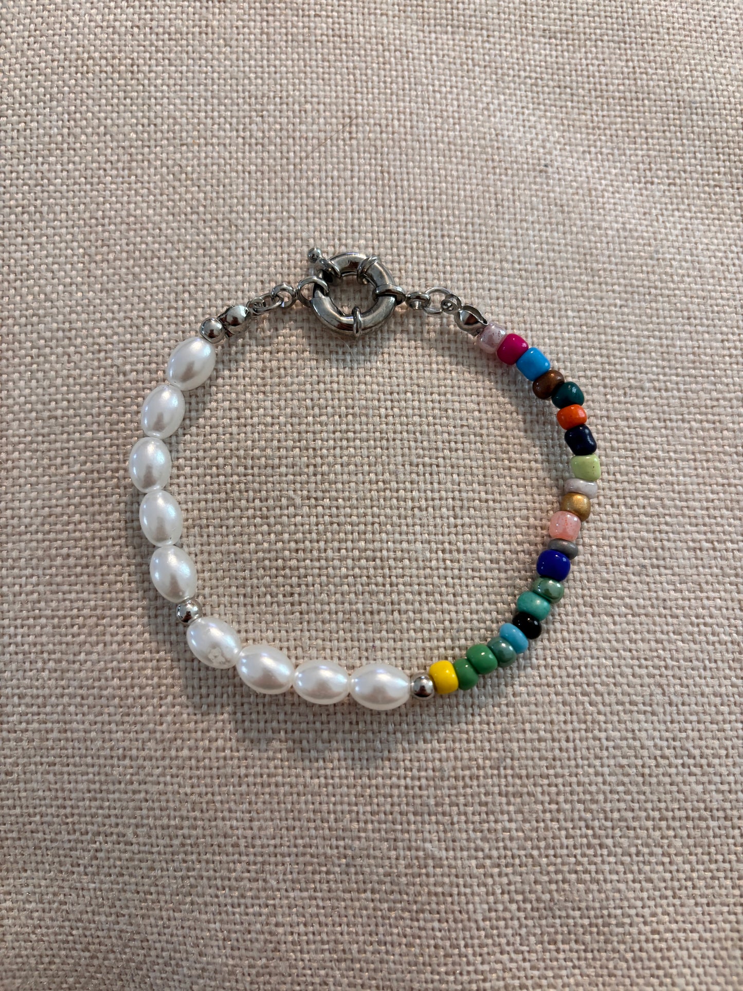 Faux Pearl Fashion Bracelet with Rainbow Seed Beads