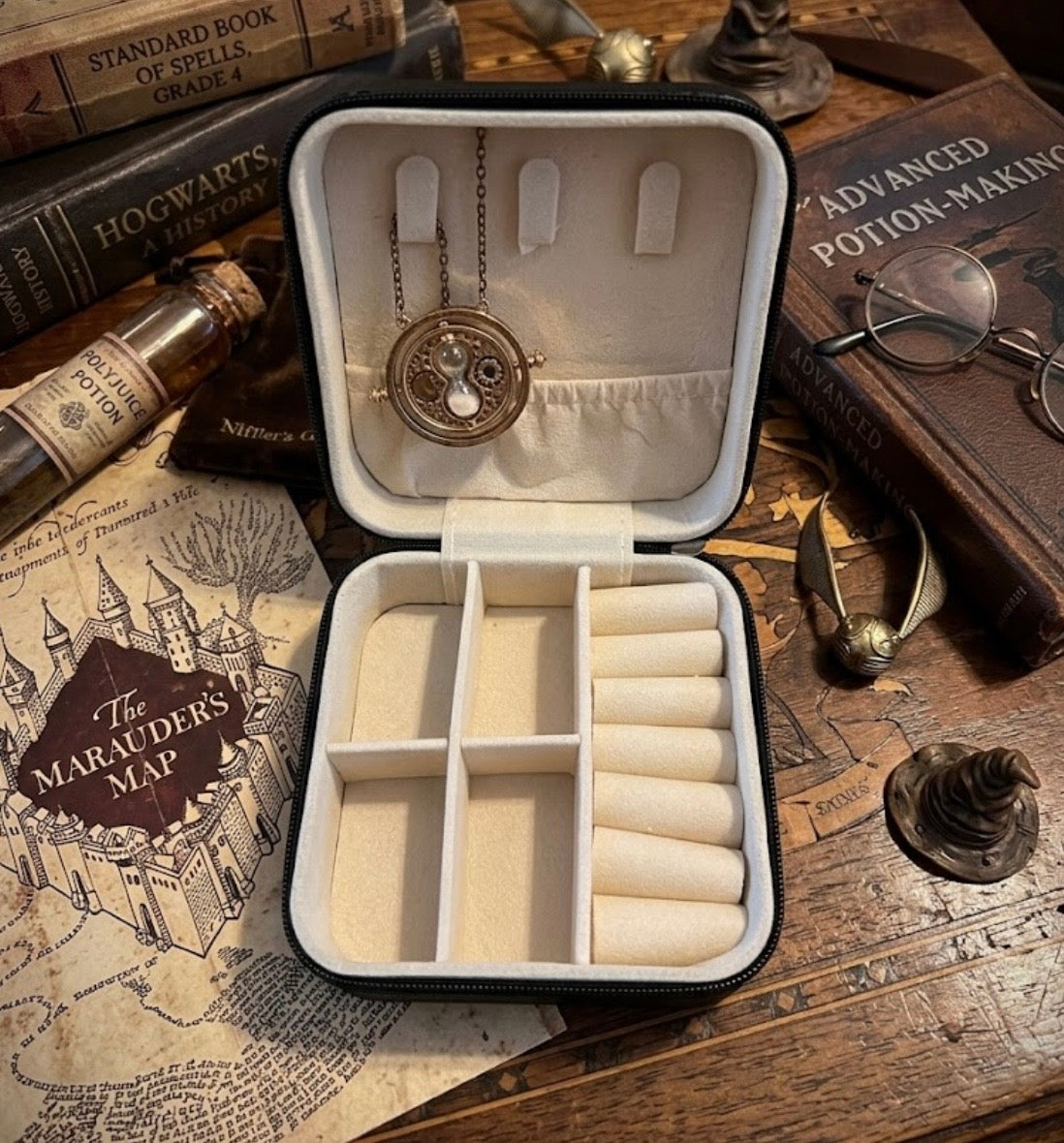 Harry Potter - Travel Jewelry Case
