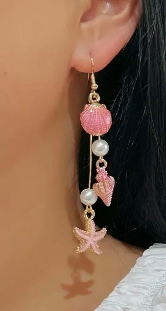 Earrings - Beachy Seashells