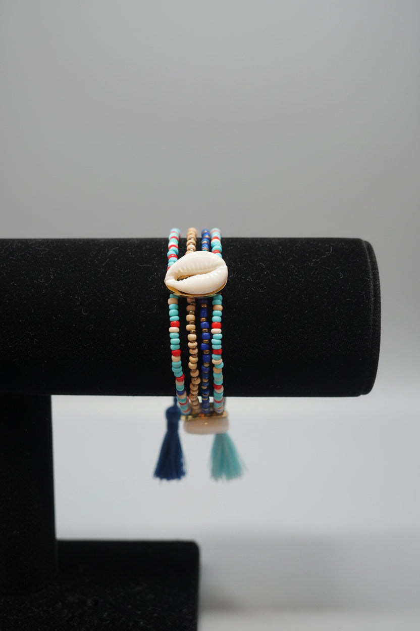 Bracelet - Stretch - Seed Beads - Cowie Shells - Accent Tassels