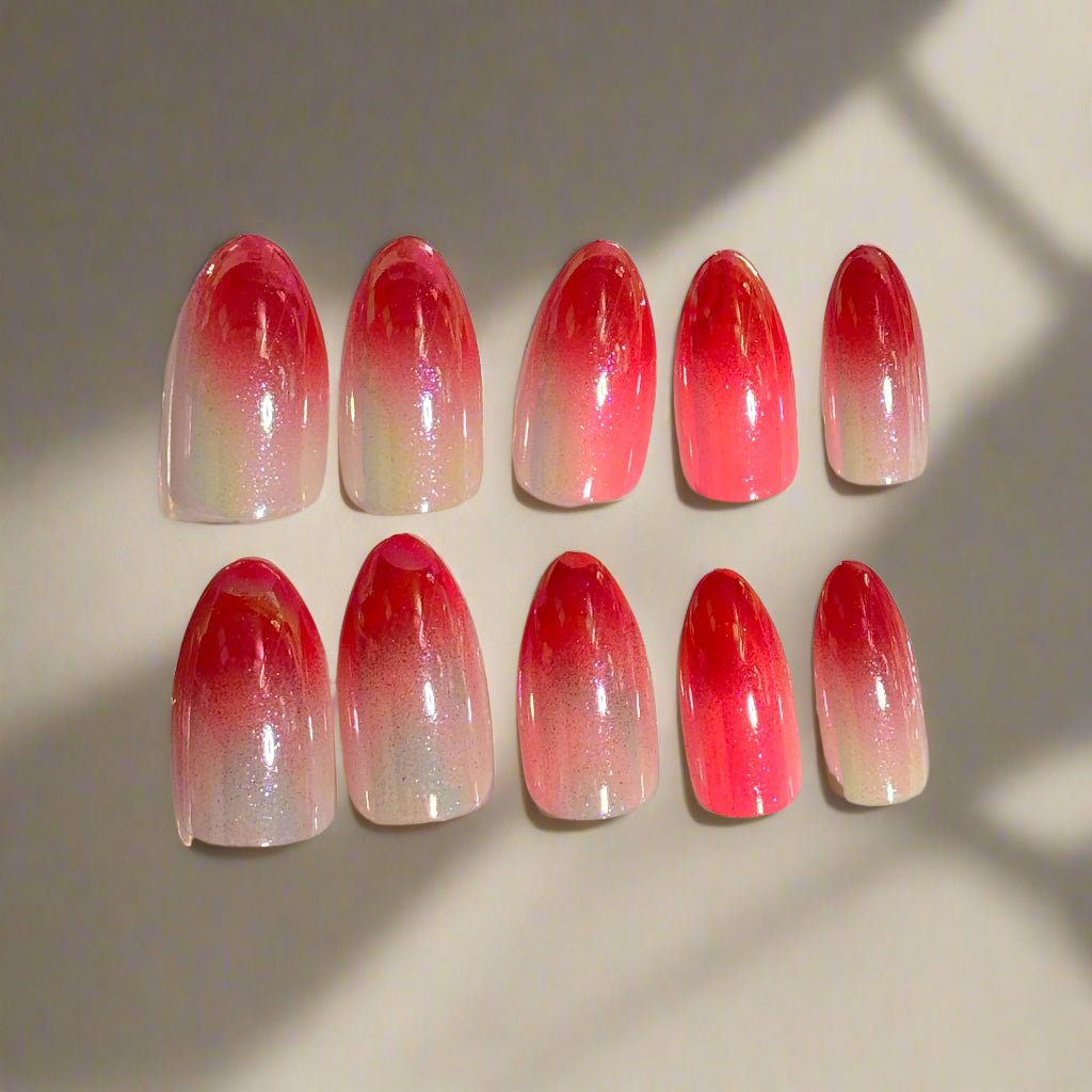 Press on Nails - Instant Glam Scarlet Ombre - Short Oval