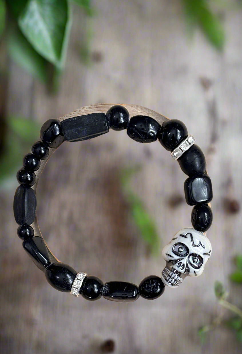 Handmade - Bracelet - Bone Collector