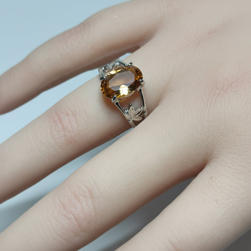 Ring - Simulated Mandarin Garnet With Leaf Accents - Size 7.5