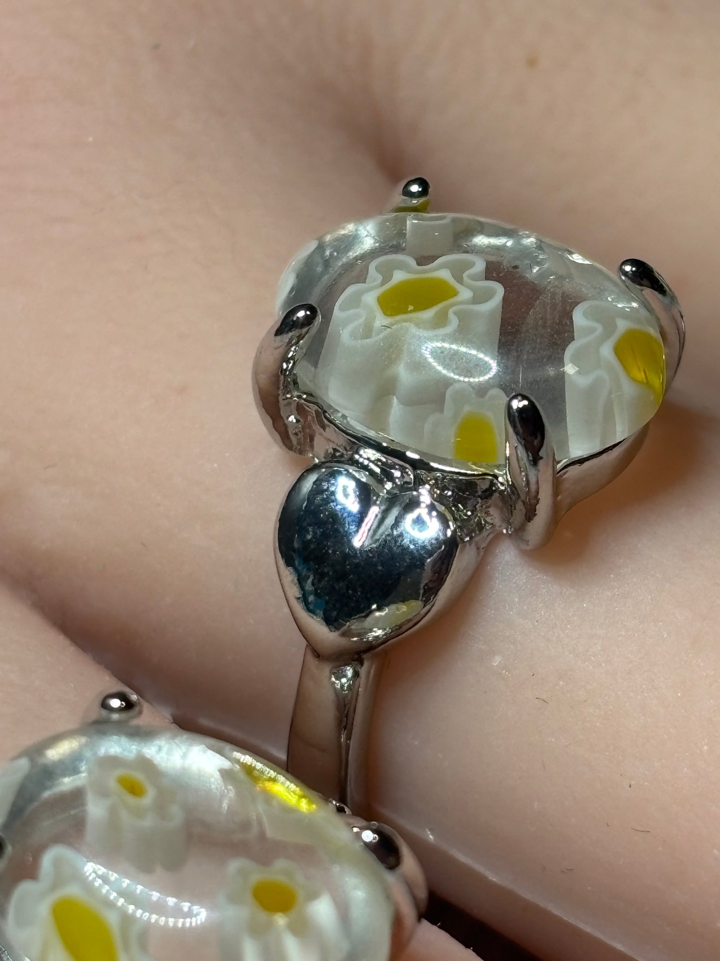 Ring - Size 8 Clear White and Yellow Floral Murano with Heart Accent