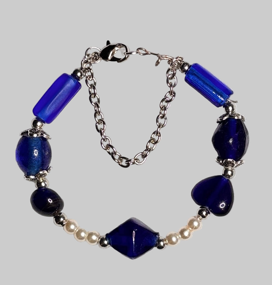 Handmade - Bluebell Bliss - Bracelet - 7"