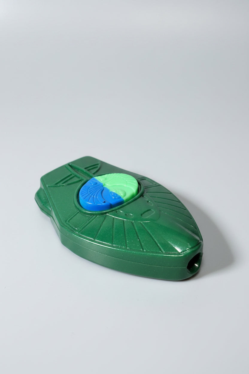 Toy - Star Trek - 2009 - Romulan Green Beam Up Badge - Kellogg's