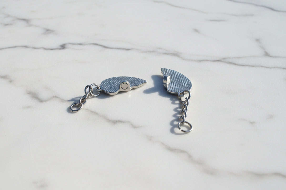 Keychains - Best friends - Magnetically joined - Set of 2