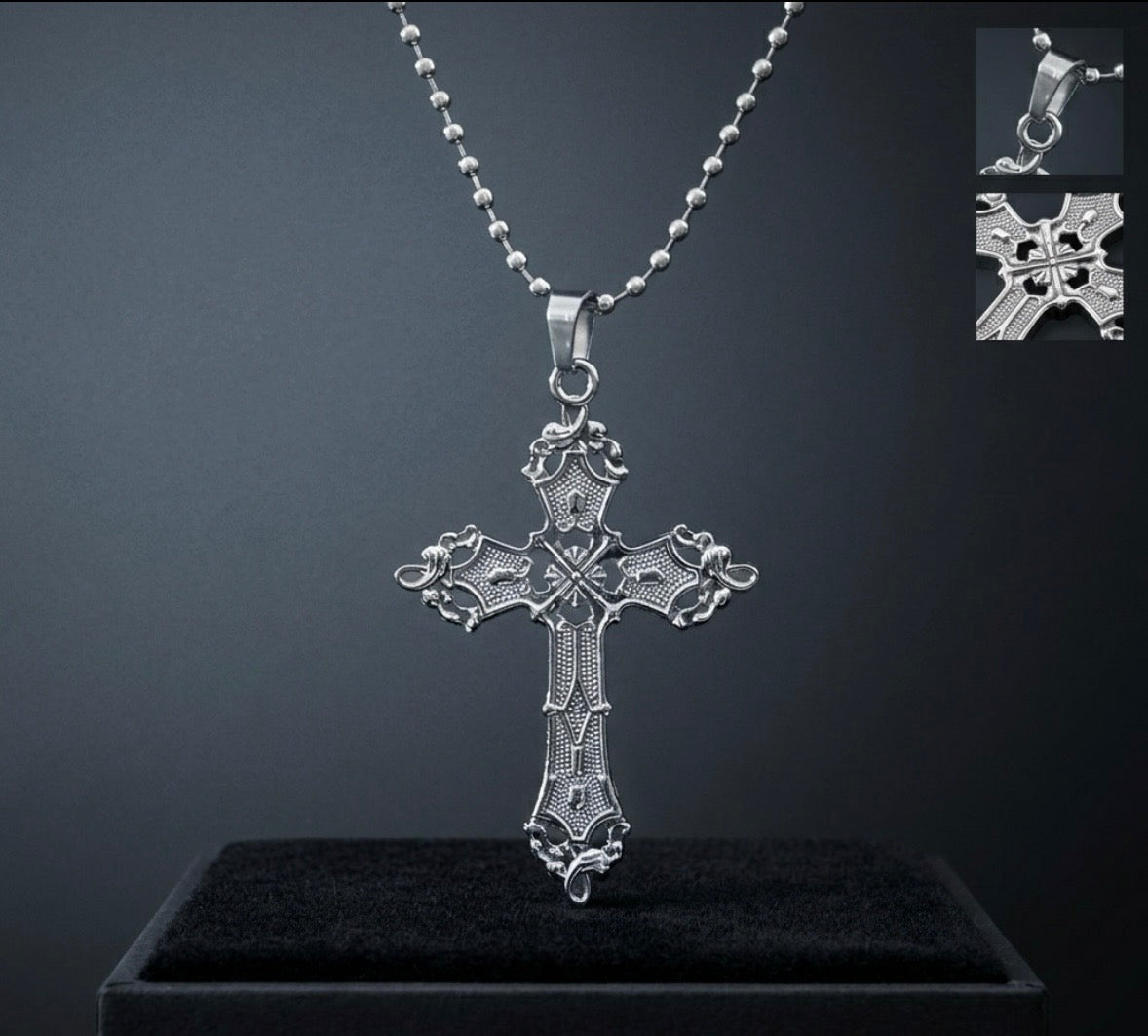 Necklace - Silver Tone - Elegant Cross