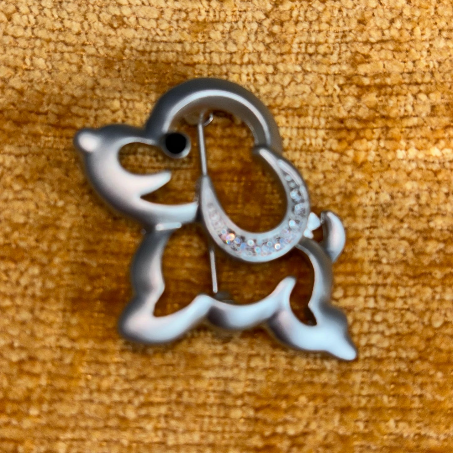 Brooch - Silver Tone Dog with Rhinestones