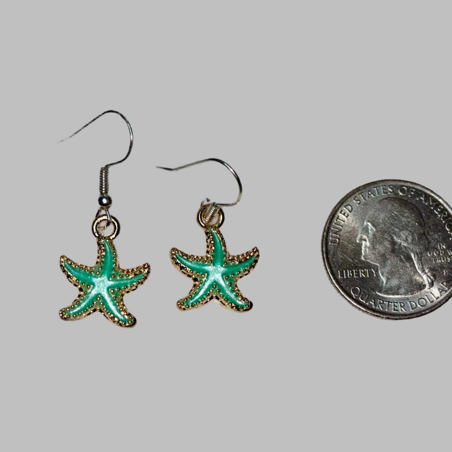 Earrings - Starfish - Light Green and Gold Tone