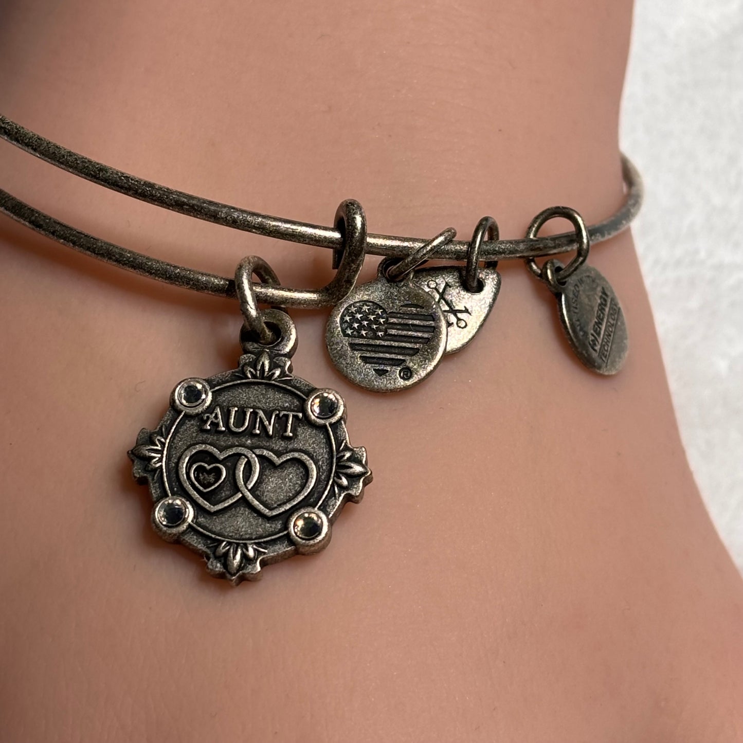 Bracelet - 2018 Alex and Ani - Aunt