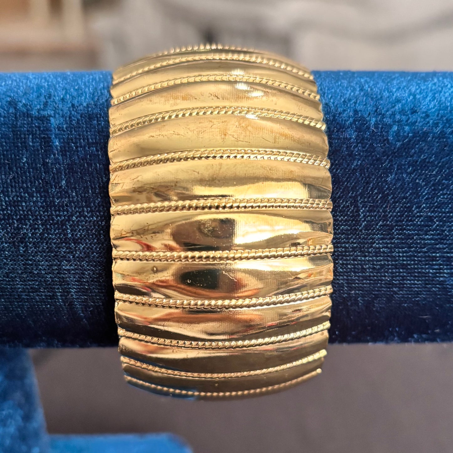 Bracelet - Golden Cuff Ridged Texture Bangle