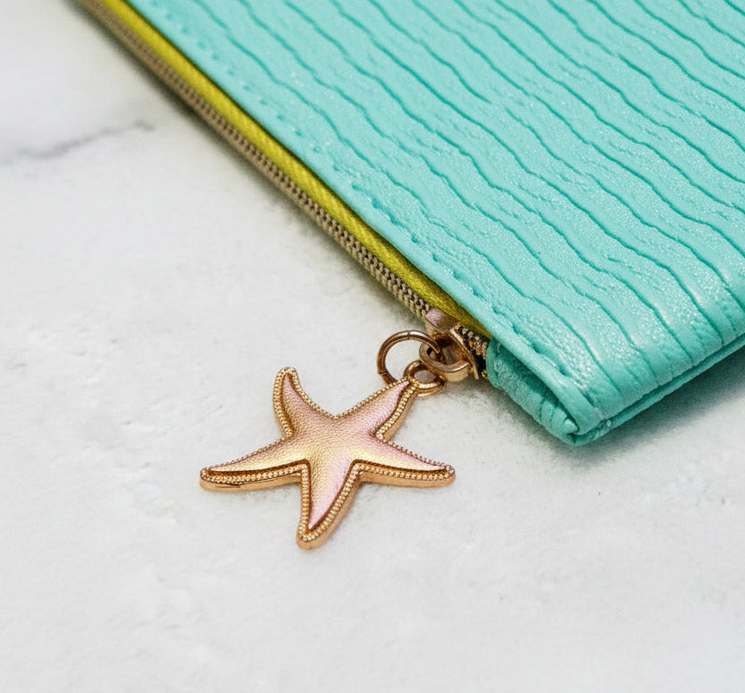 Makeup Bag - Glam Bag - IPSY - 2022 July - Soak It All In
