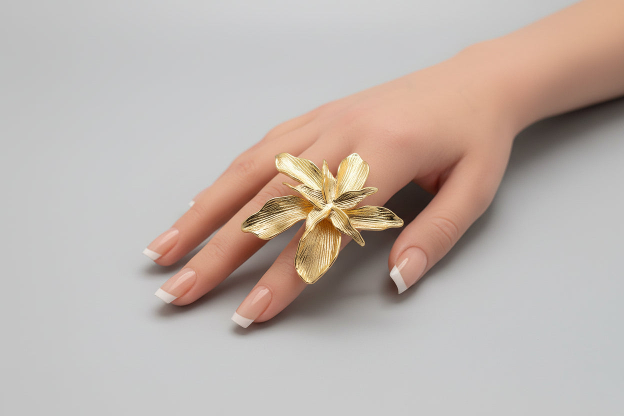 Ring - Large Gold-Tone Floral Statement Ring