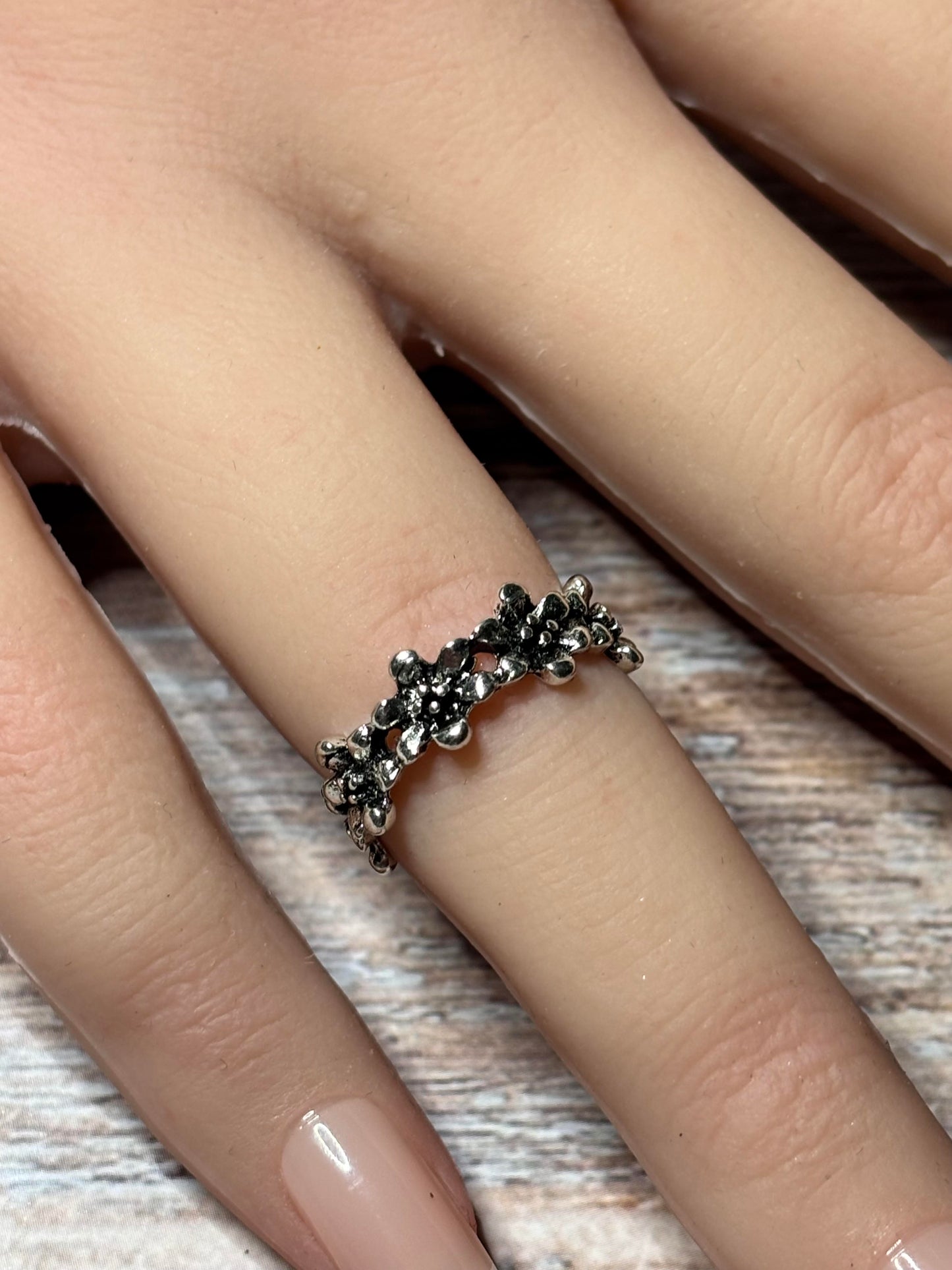 Ring - Size 5.5 - Floral Band