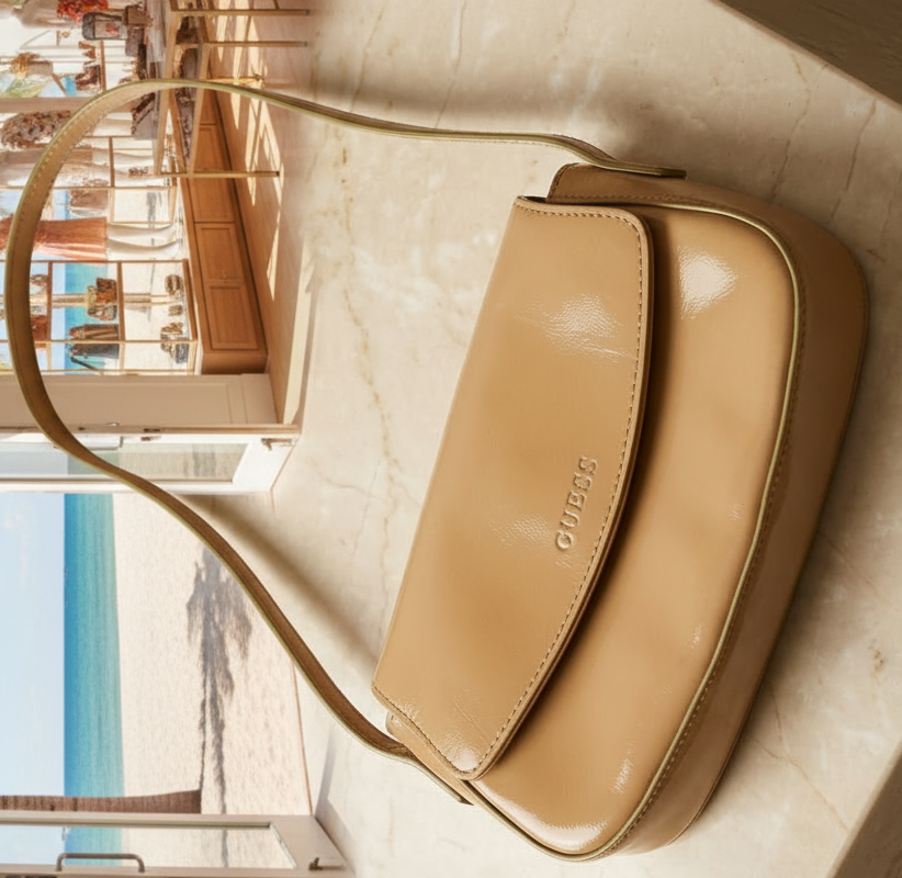 Handbag - Vintage - GUESS - Beige Leather Demi Shoulder Bag