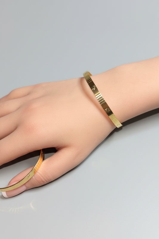 Bracelet - Gold Tone Open End Stars & Stripes