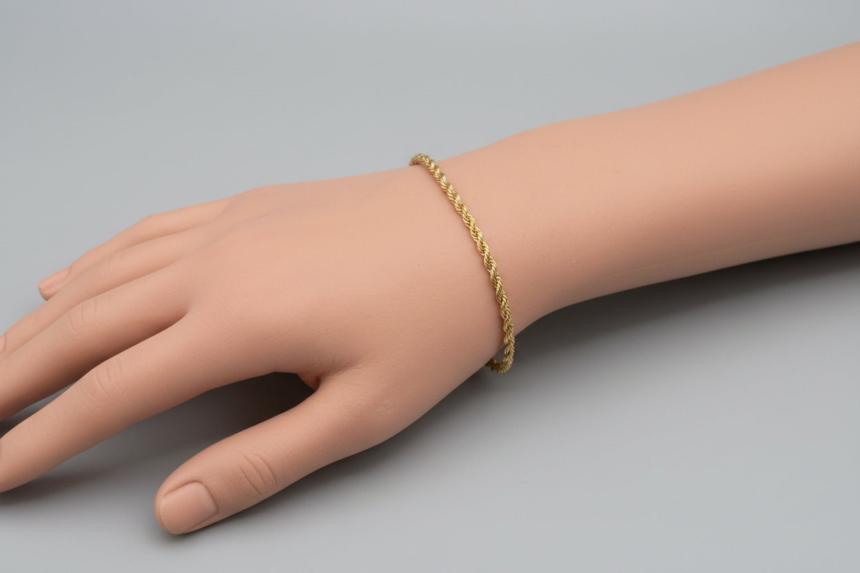 Bracelet - Gold Tone Rope Chain