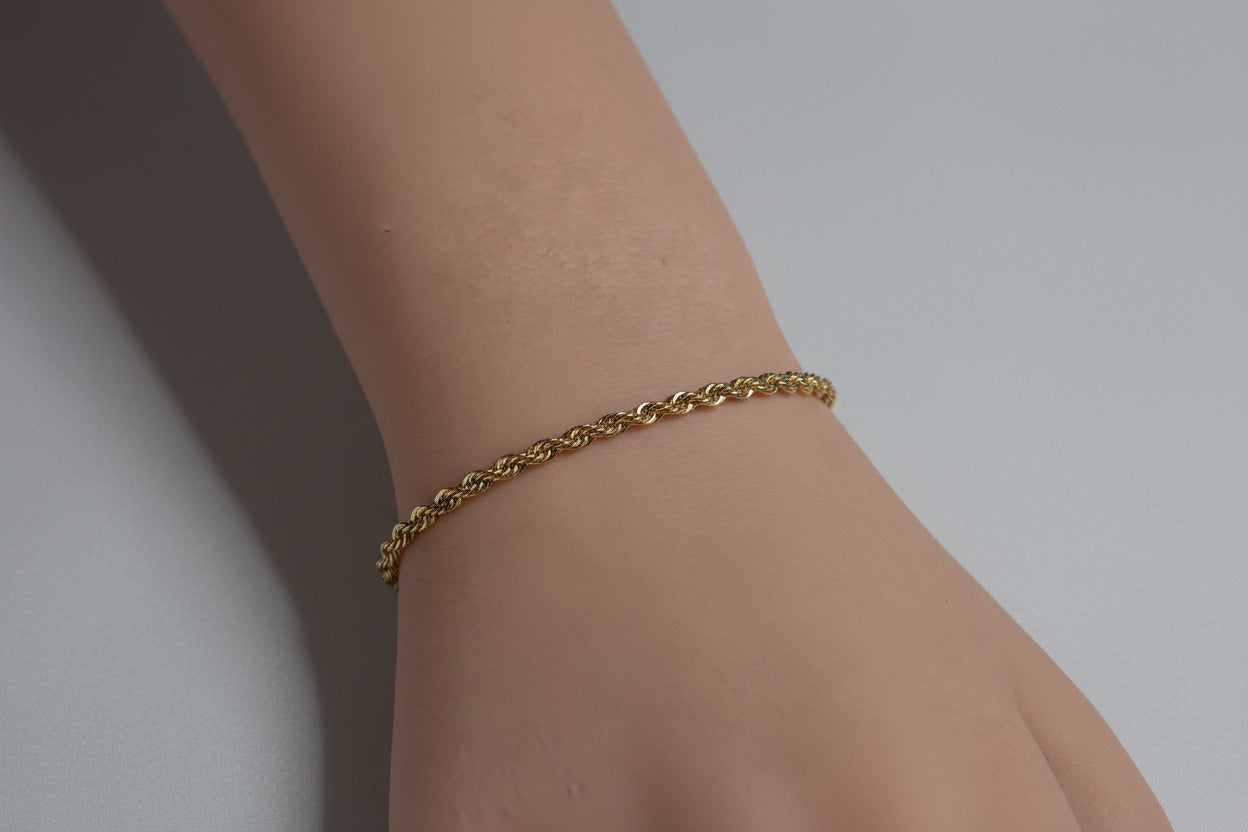 Bracelet - Gold Tone Rope Chain