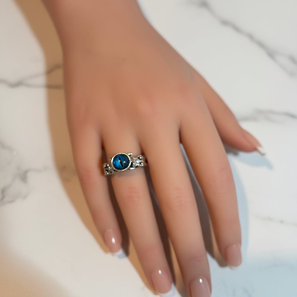 Ring - Open Ended - Blue "Evil Eye" or Dragon's Eye - Size 8