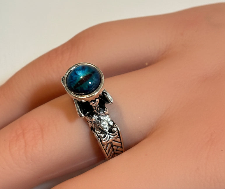 Ring - Open Ended - Blue "Evil Eye" or Dragon's Eye - Size 8
