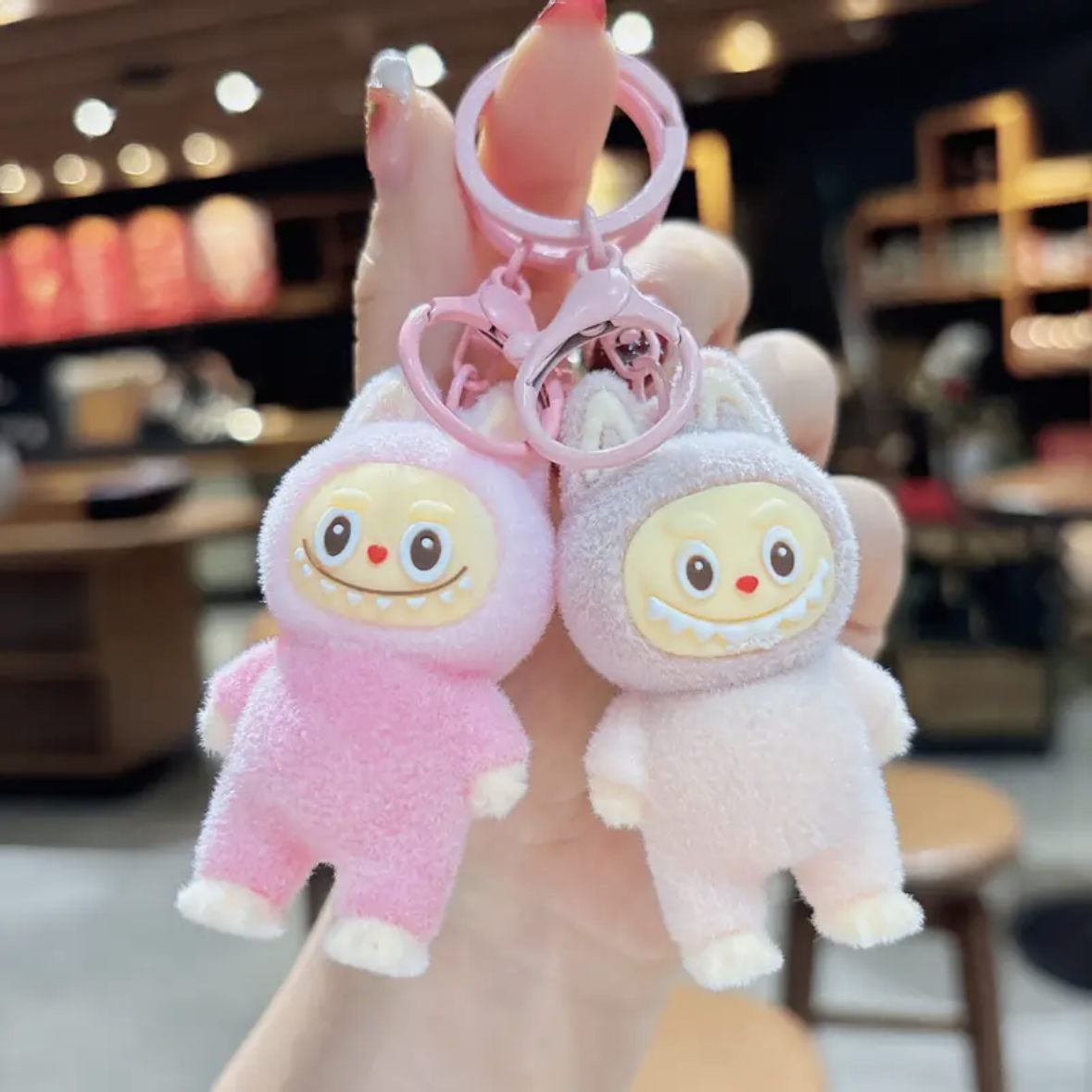 Keychain - Fuzzy Labubu Aliens