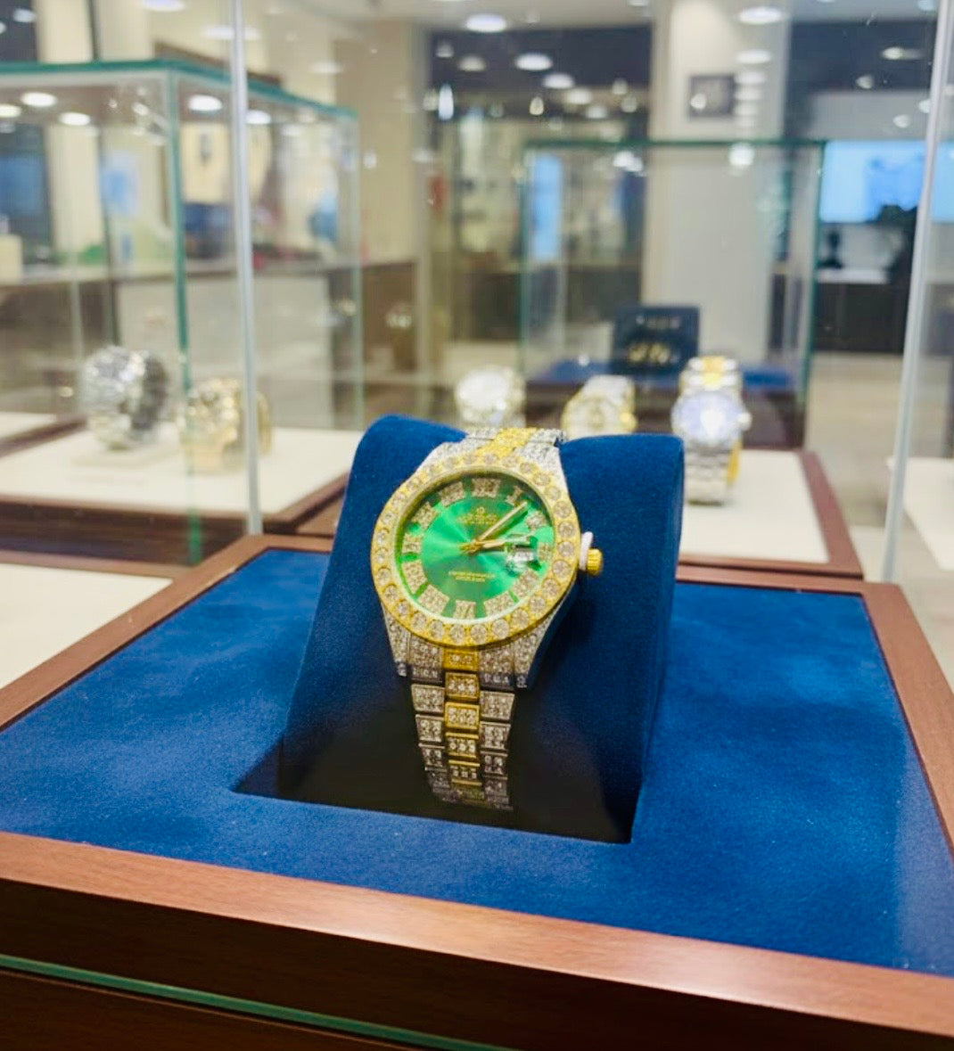 Men's Luxury Hip-Hop Style Quartz Watch