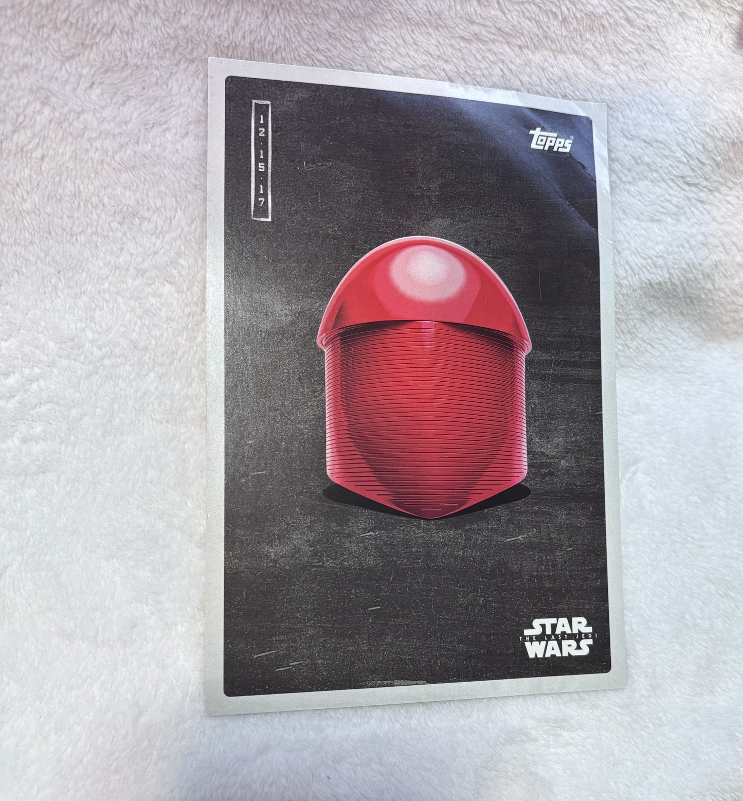 Mini Poster - Topps - Star Wars: The Last Jedi Promo Card - Porg & Praetorian Guard - 7x5