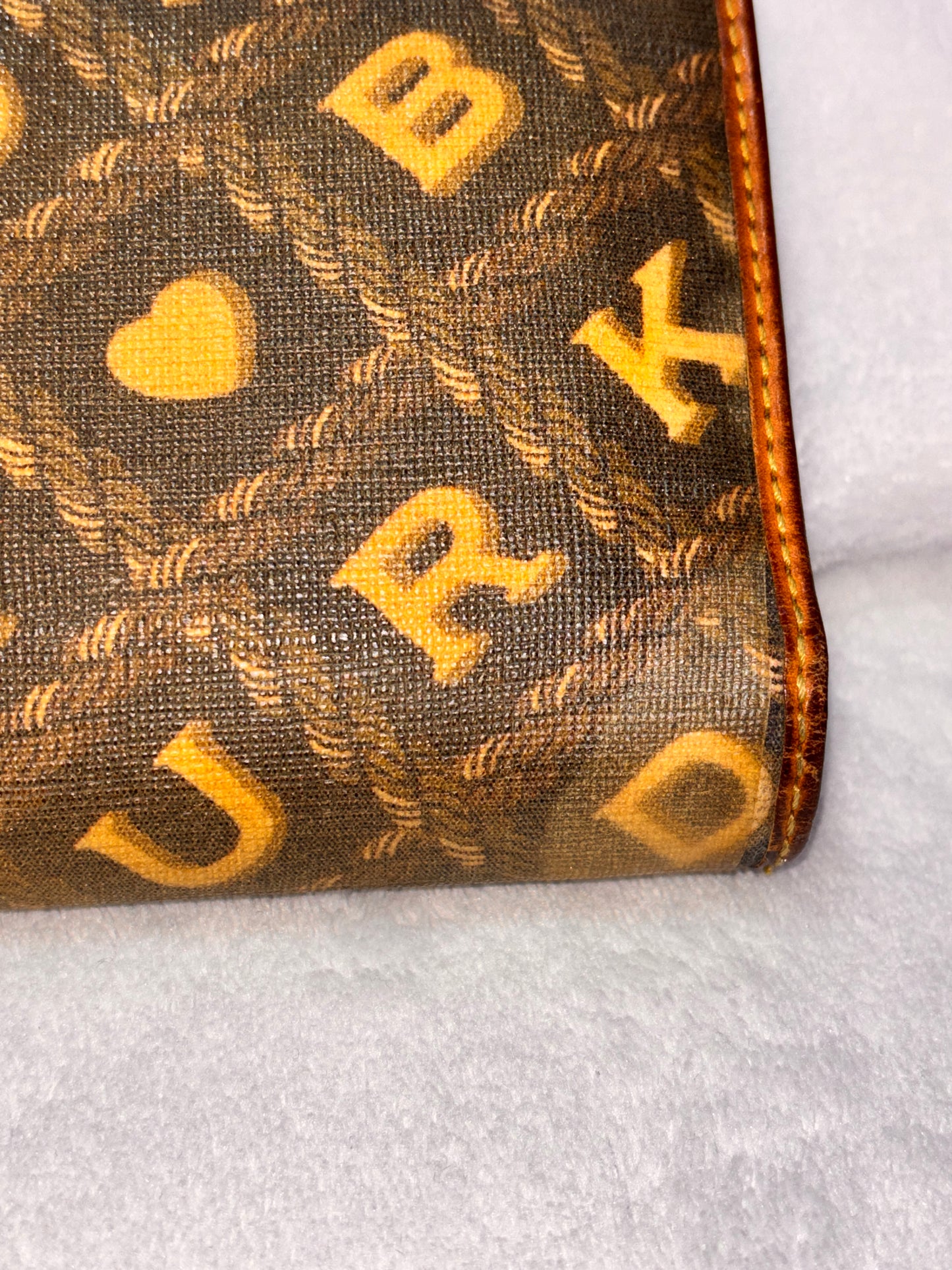 Wallet - Pre-owned - Dooney & Bourke - Bi-fold - Monogram Print