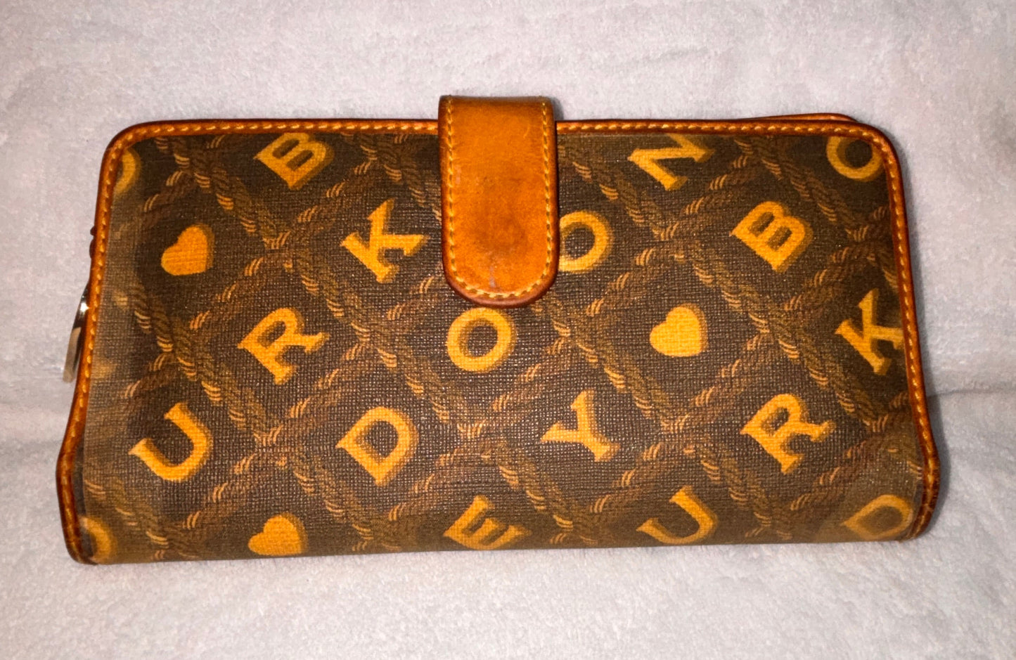 Wallet - Pre-owned - Dooney & Bourke - Bi-fold - Monogram Print