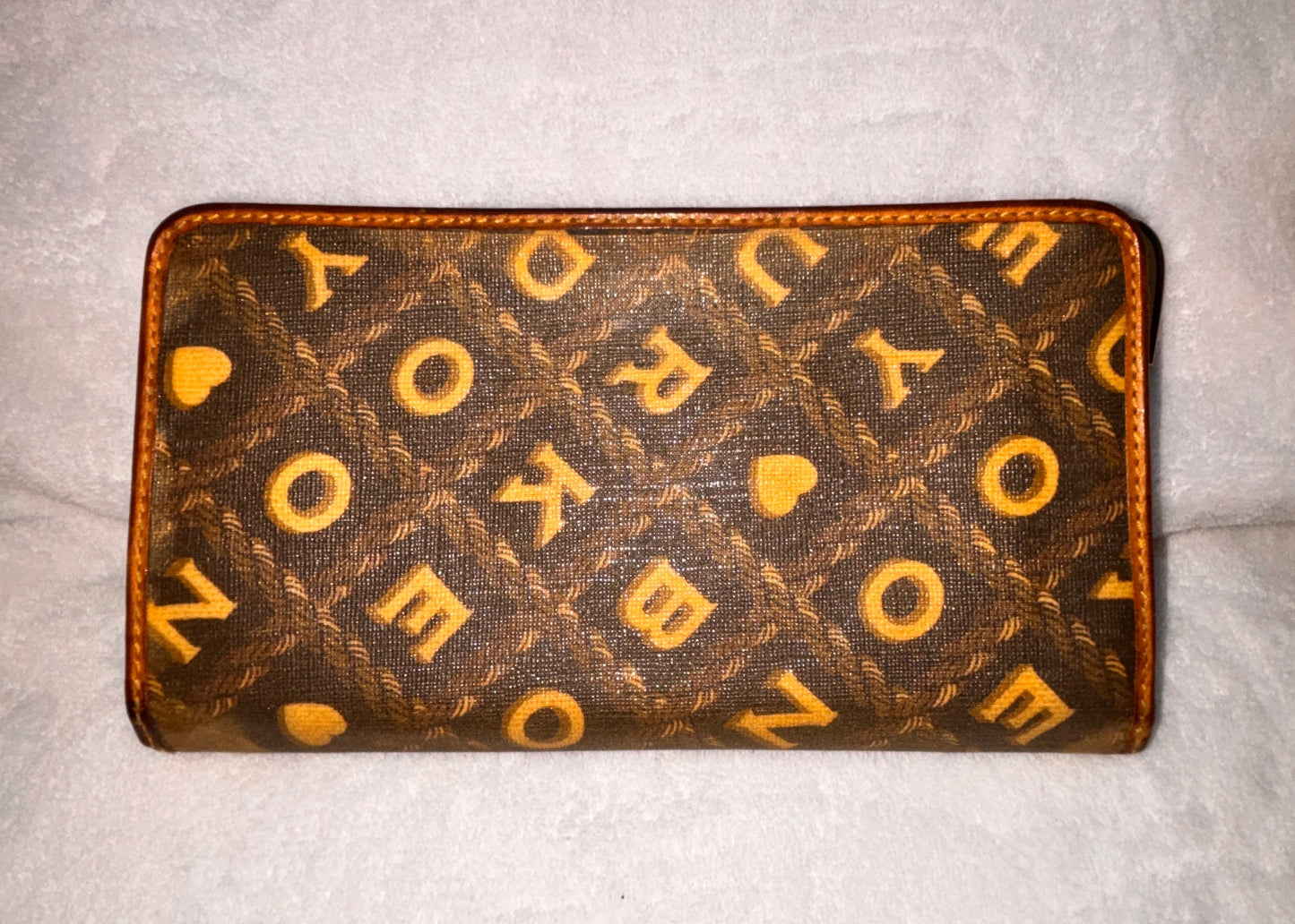 Wallet - Pre-owned - Dooney & Bourke - Bi-fold - Monogram Print