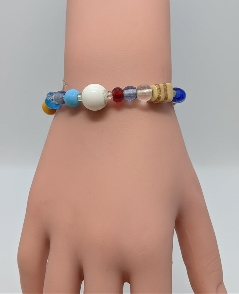 Bracelet - Handmade - Multicolor Glass Beads - Stretch