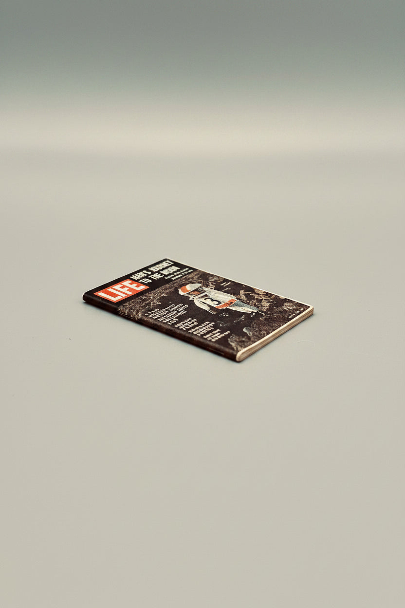 Mini Brands - ZURU - Mini Brands - Mini Brands - Life Magazine – "Man's Journey to the Moon"