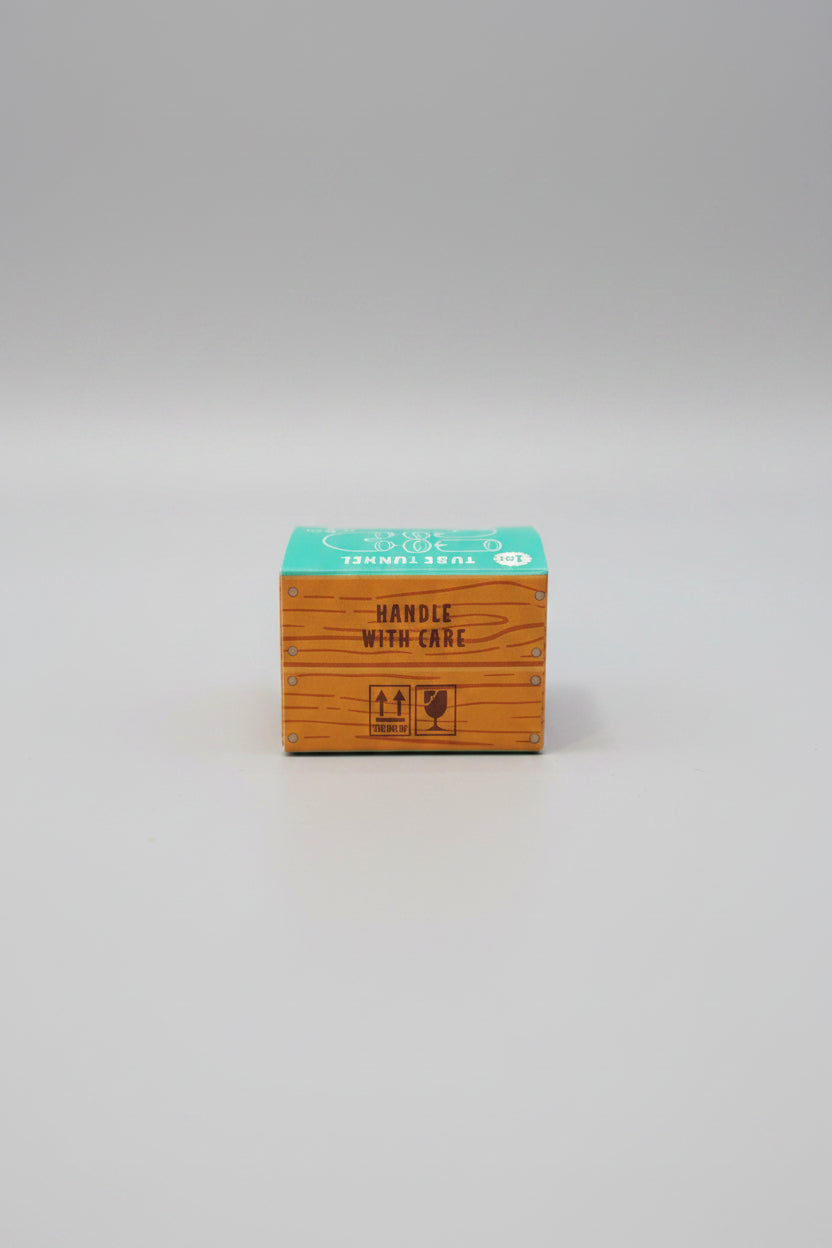 Mini Brands - ZURU - Miniature - Little Nibbles  "Tube Tunnel" Accessory Set