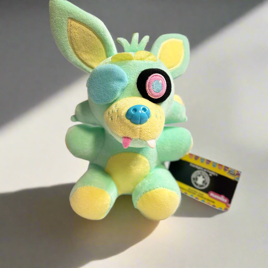 Five Nights at Freddy's - Plushies - Two Tone FOXY