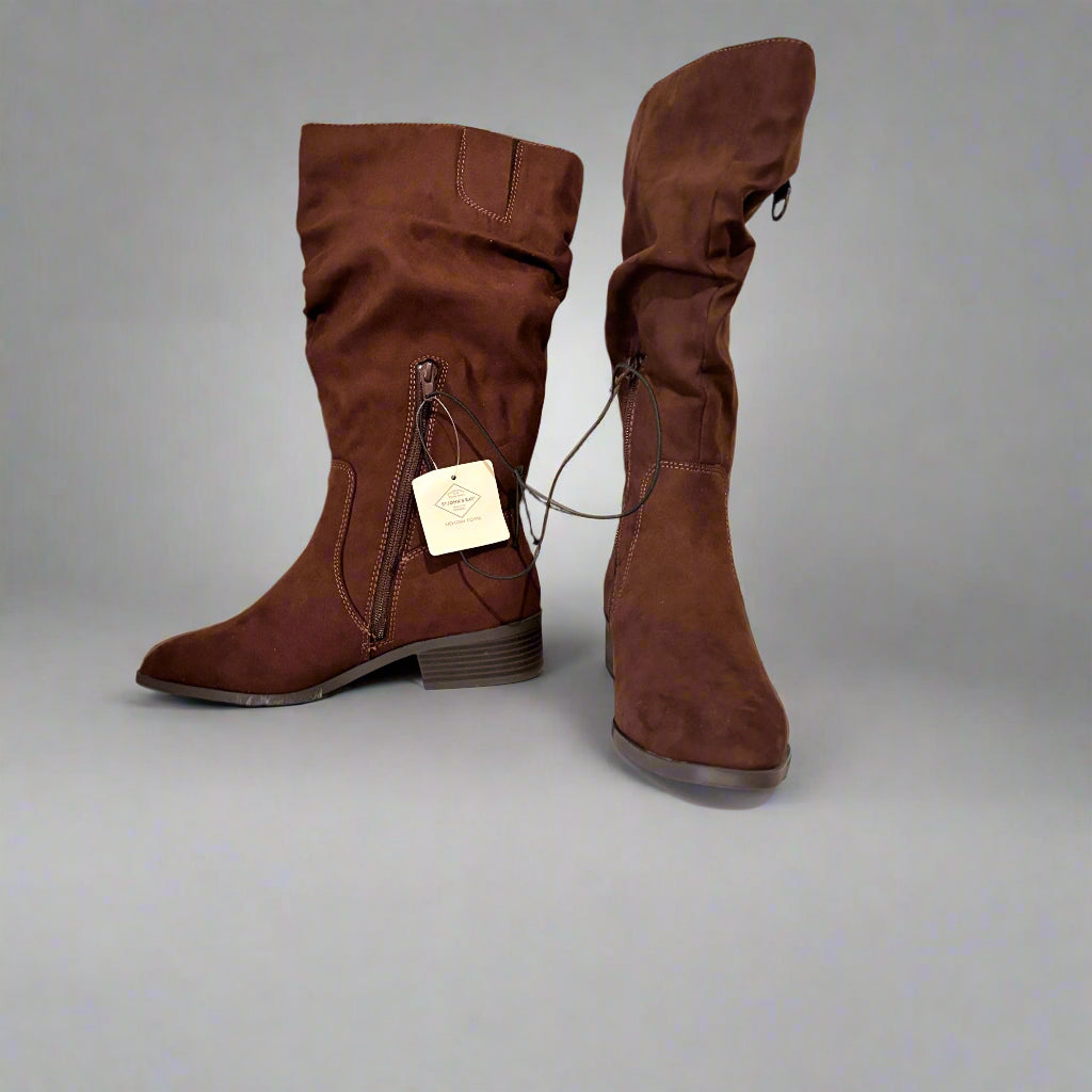 Ladies Boots - St. John's Bay - Suede - 8 Medium - Chocolate Brown