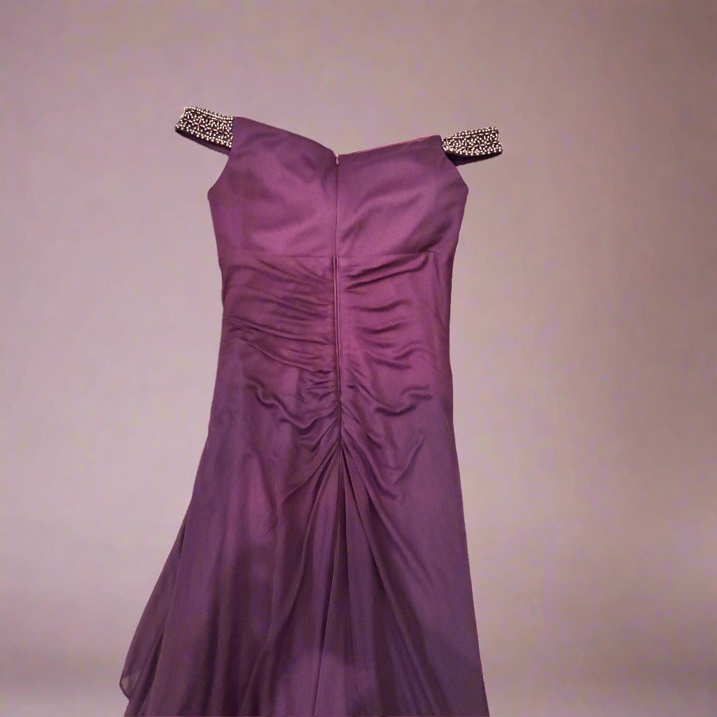 Gown - Betsy and Adam - Off Shoulder - Deep Purple - Size 4