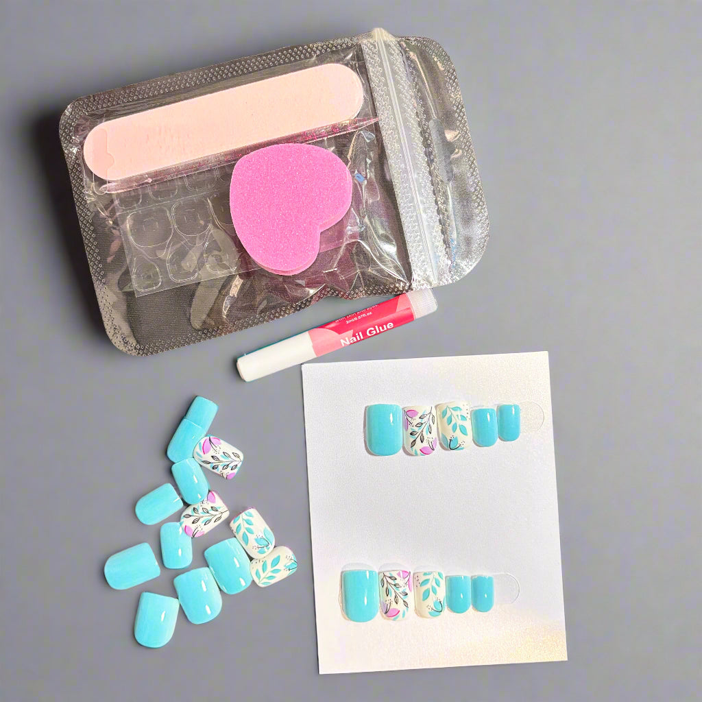 Press on Nails - Light Blue Floral
