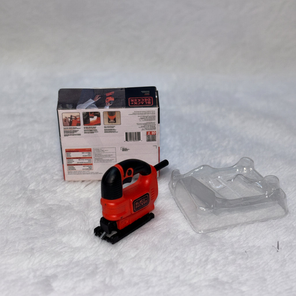 Mini Brands - ZURU - Miniature -  Black & Decker Jigsaw