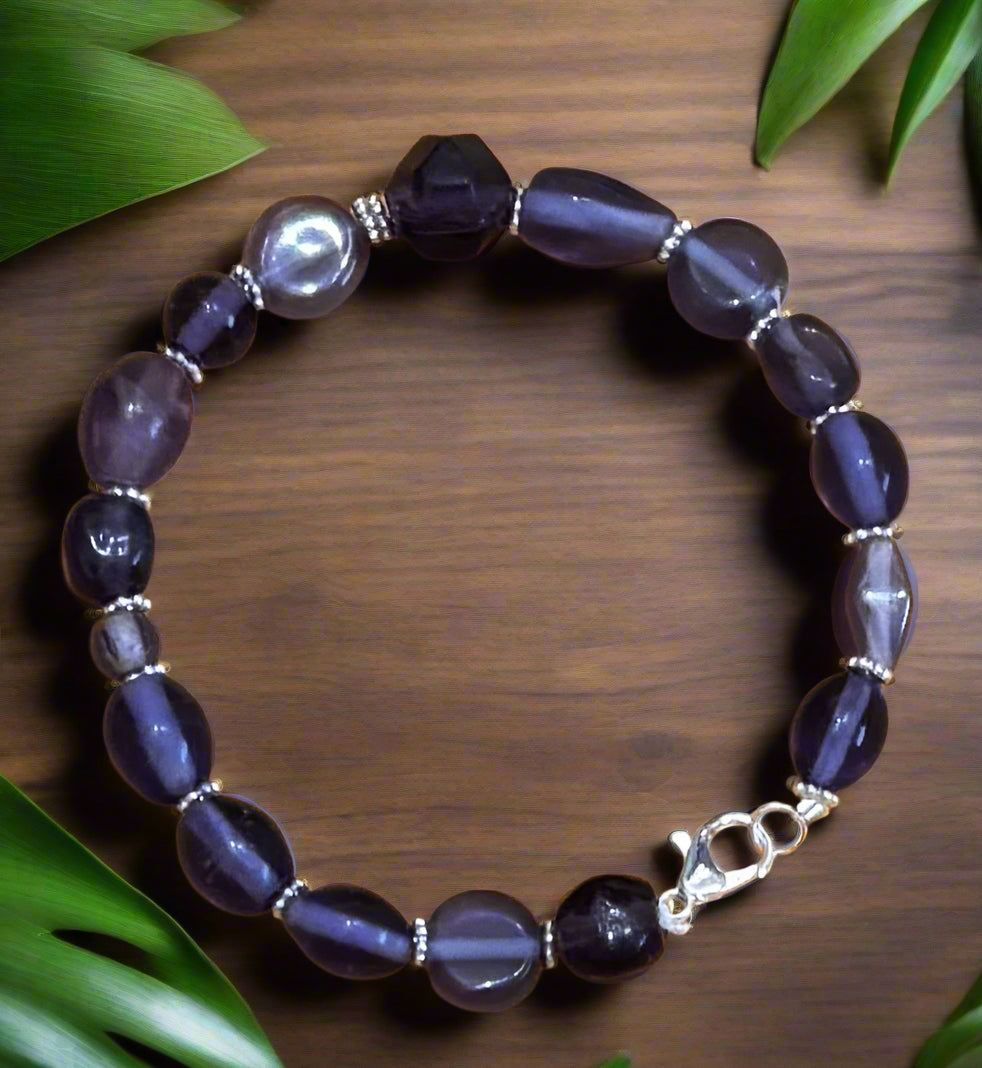 Handmade Beaded Bracelet - Purple - 9"