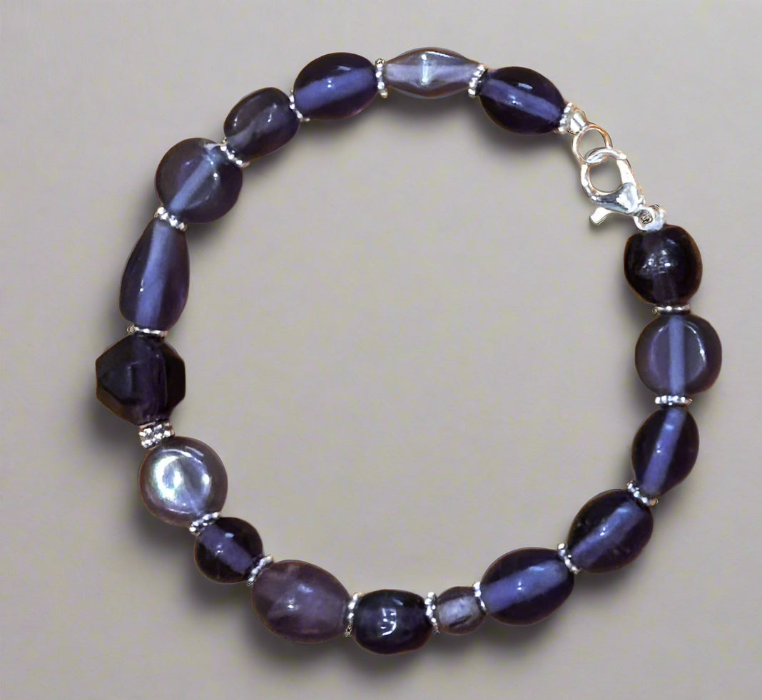 Handmade Beaded Bracelet - Purple - 9"