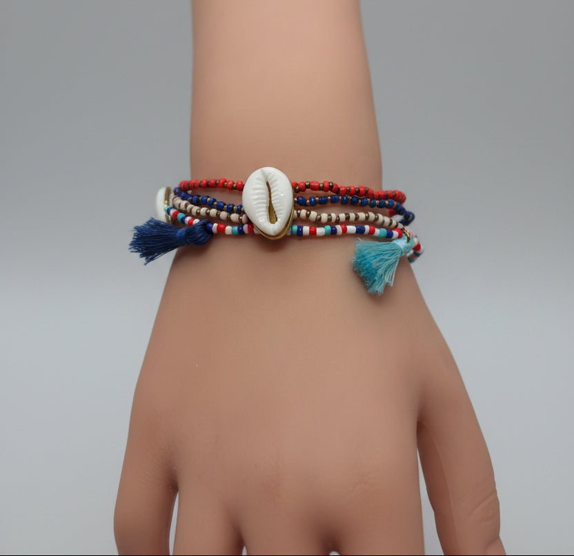 Bracelet - Stretch - Seed Beads - Cowie Shells - Accent Tassels