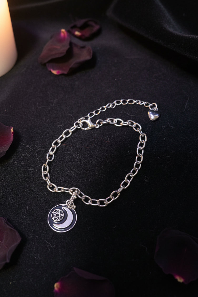 Bracelet - Silver Tone - Gothic Style - Striking Circular Crescent Moon - Adjustable
