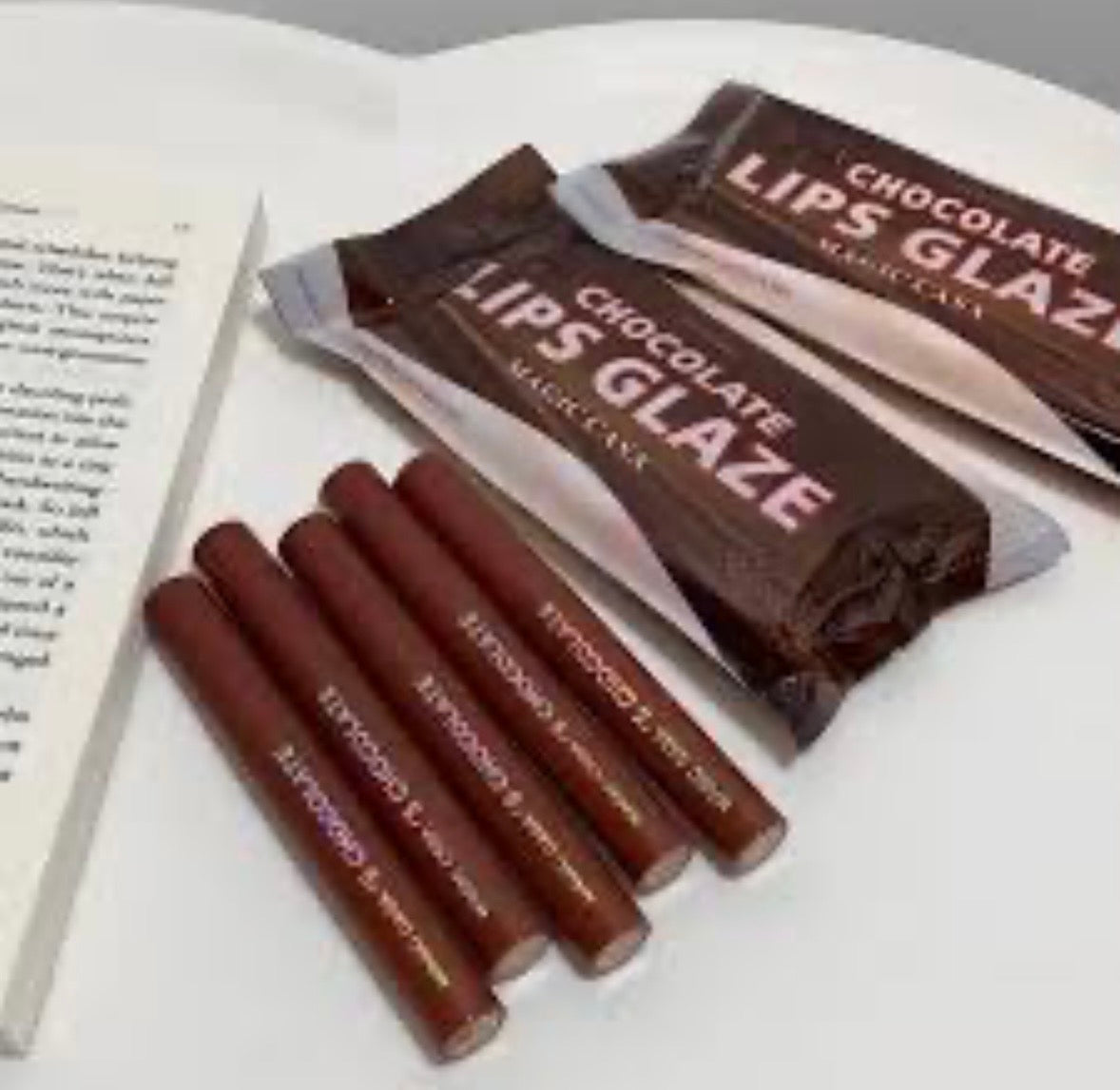 Velvety Soft Chocolate Lips Glaze - 5 Piece Set