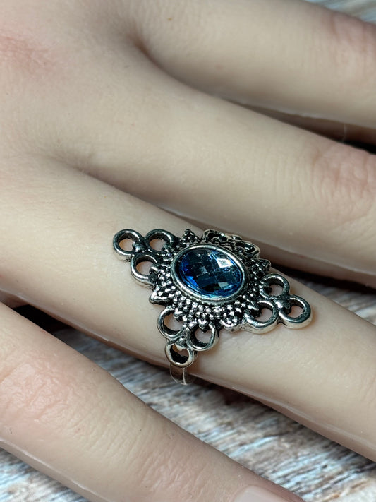Ring Size 5 - Blue Topaz With Decorative Metal Band