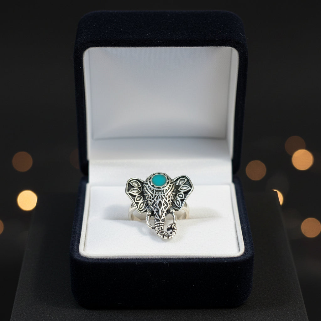 Ring - Vintage Style Bohemian Style Elephant Head - Size 10