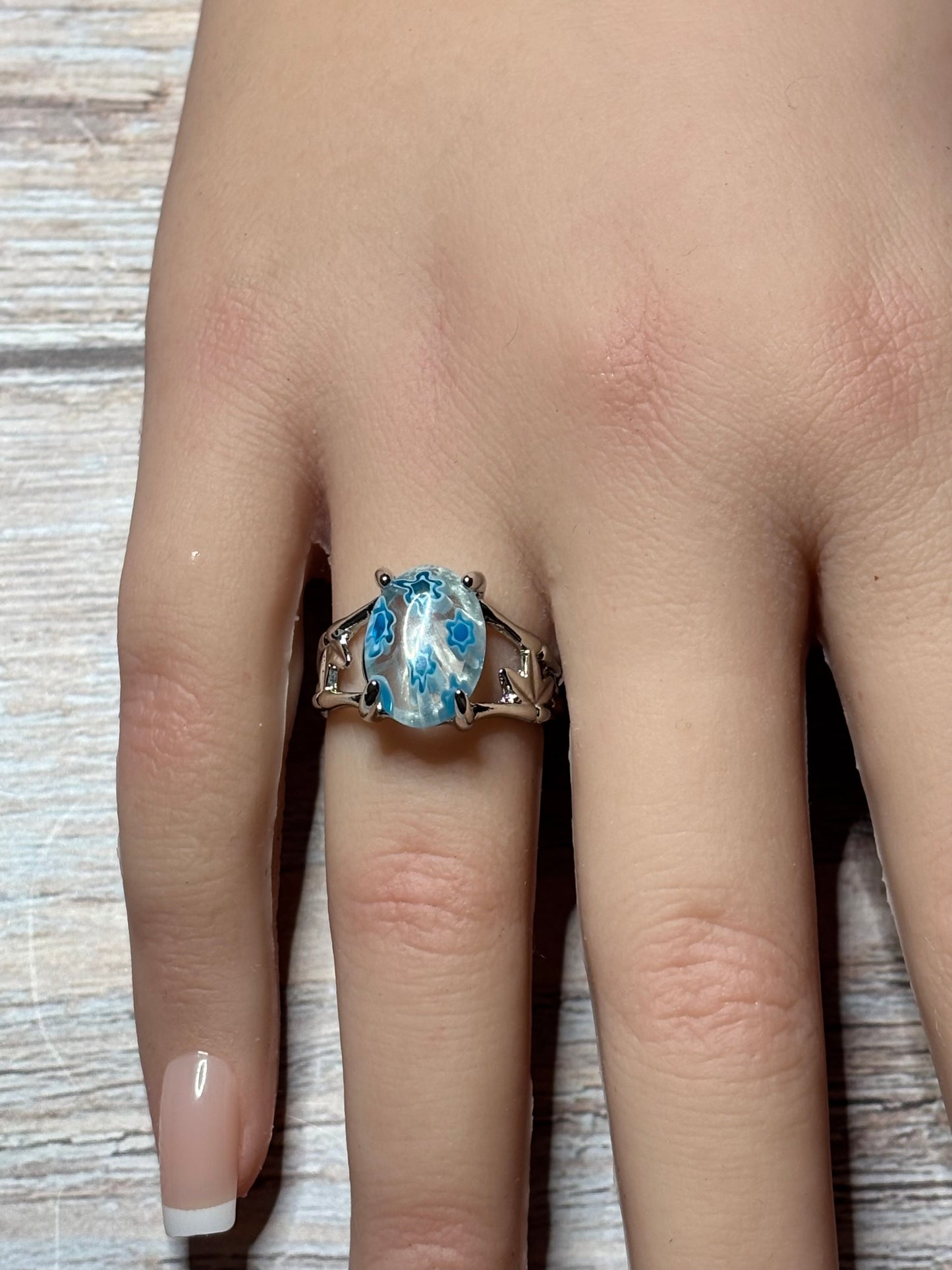 Ring - Size 8 - Millefiori Clear with Blue Floral Pattern and Leaf Side Accent