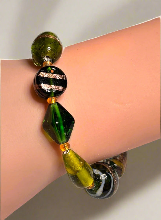 Bracelet - Handmade - Swirly Patterned Green Glass - 8"