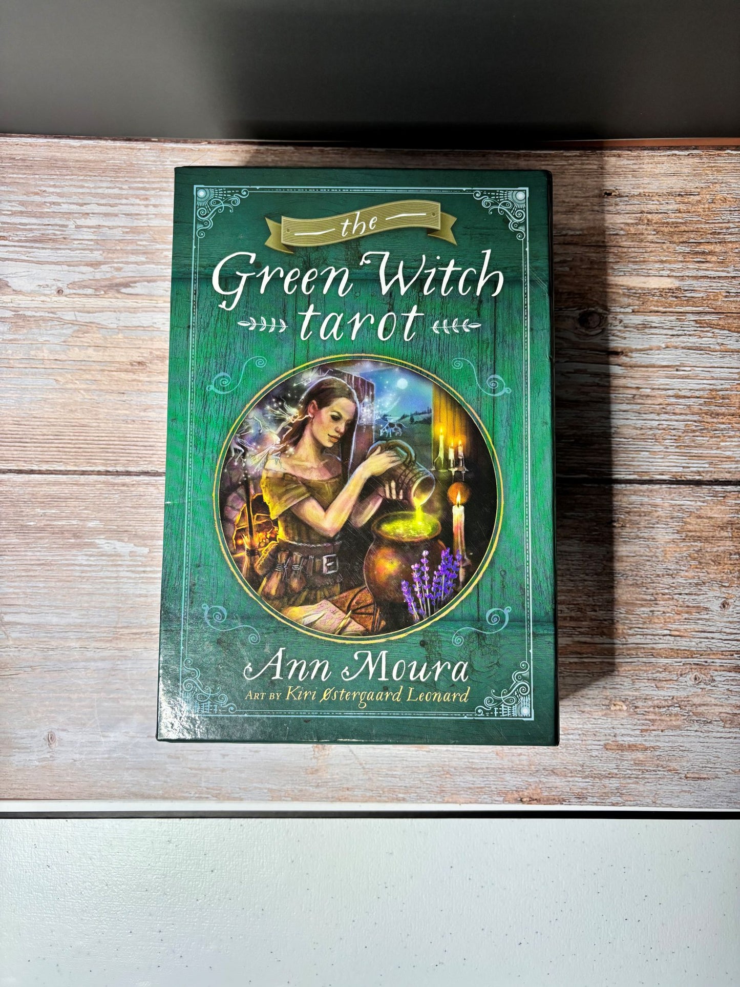 The Green Witch Tarot Ann Moura - Tarot Companion Set