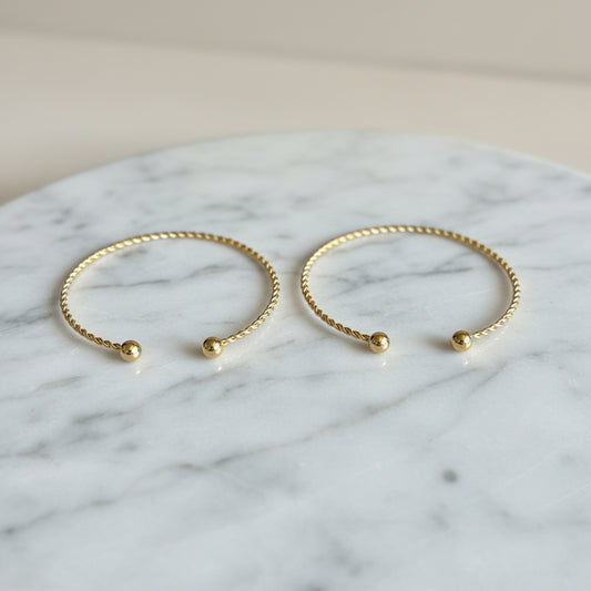 Bracelet - Set of 2 - Elegant Twisted Wire - Gold Tone - with Delicate Ball Ends